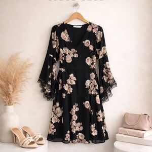 ASTR The Label Black Floral Lace Sleeve Dress Size M